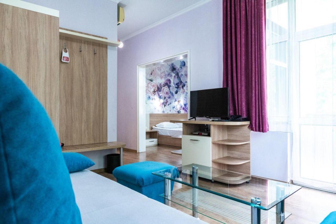 Hotel Ezeroto Stara Zagora Exteriör bild