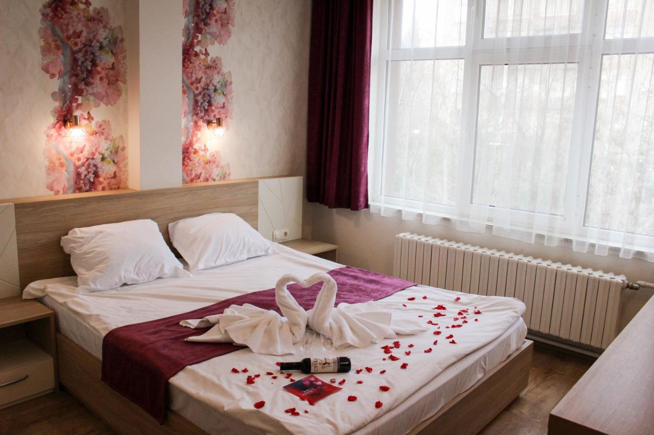 Hotel Ezeroto Stara Zagora Exteriör bild